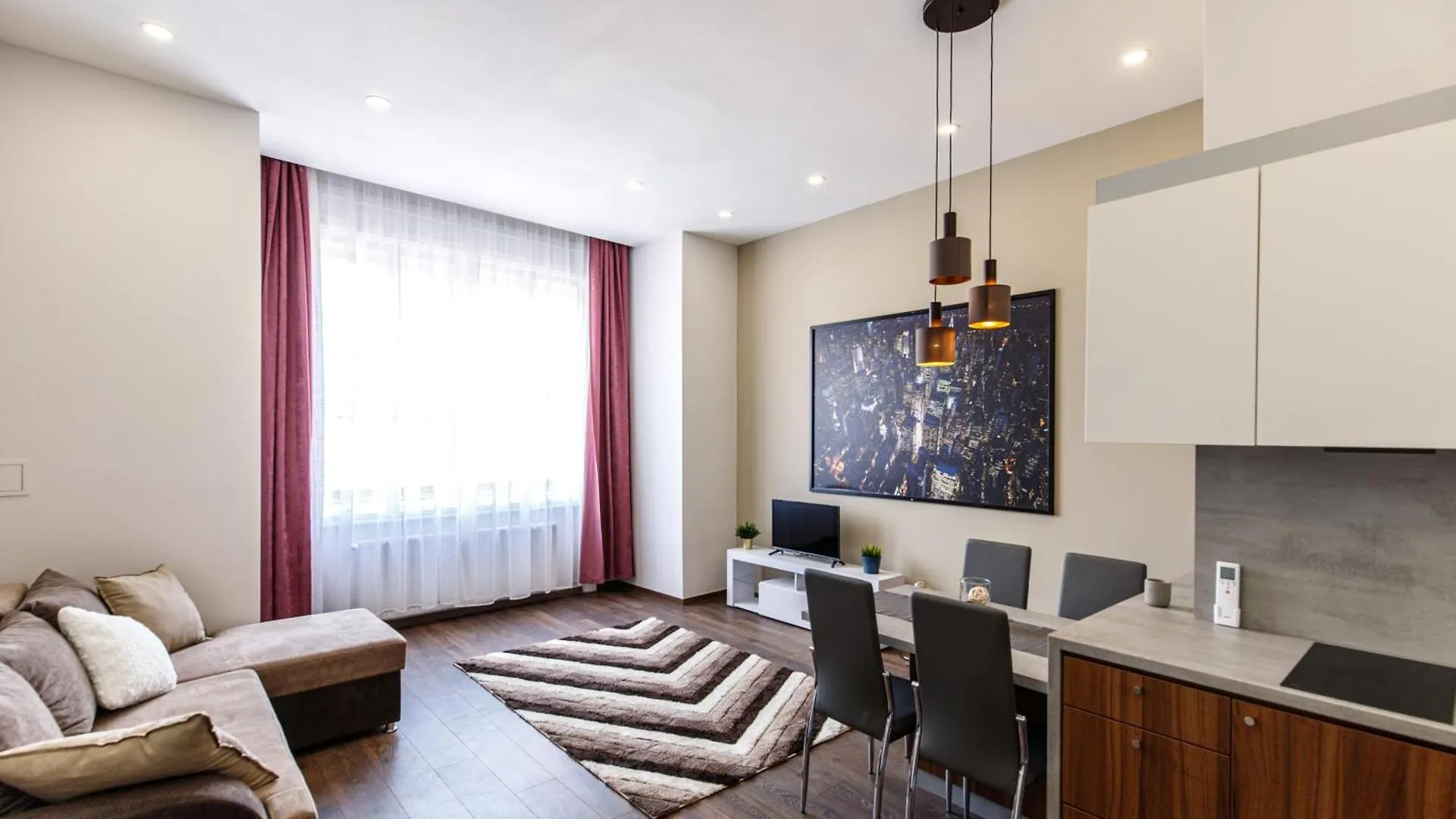 Central City Apt In The Jewish Quarter With Free Parking Budapest 0*,  Hungary